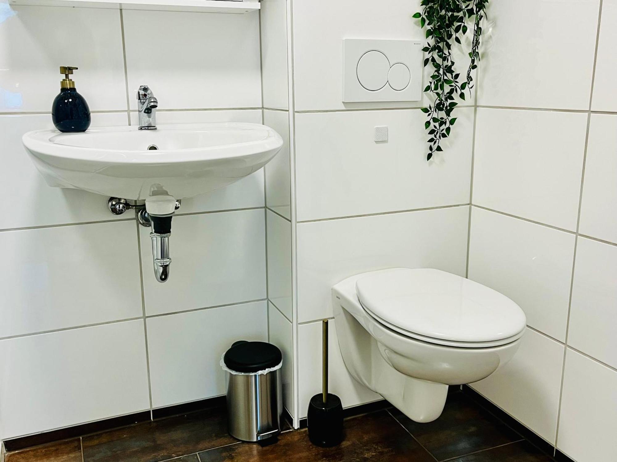 Aycatcherhomes - Top Lage I Zentral I Altstadt Marburg I Naehe Fluss Lahn I Wlan I Parterre Boutique Apartment Orion Dış mekan fotoğraf